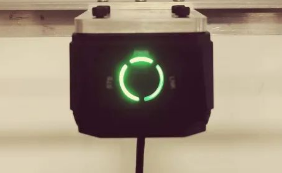 AI賦能鋰電信息采集！?？禉C(jī)器人助您“躺贏”工業(yè)讀碼新賽道